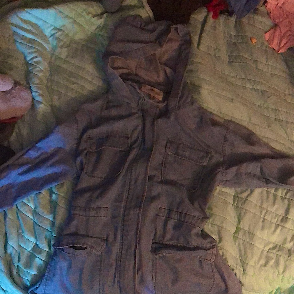 Women’s large Jean hoodie ‼️pick up only‼️